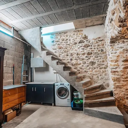 بيت للعطل Agreable Maison De Village Avec Terrasse *